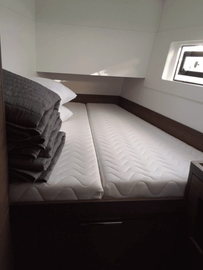 Lagoon 40 - 4 + 2 cab, picture 15