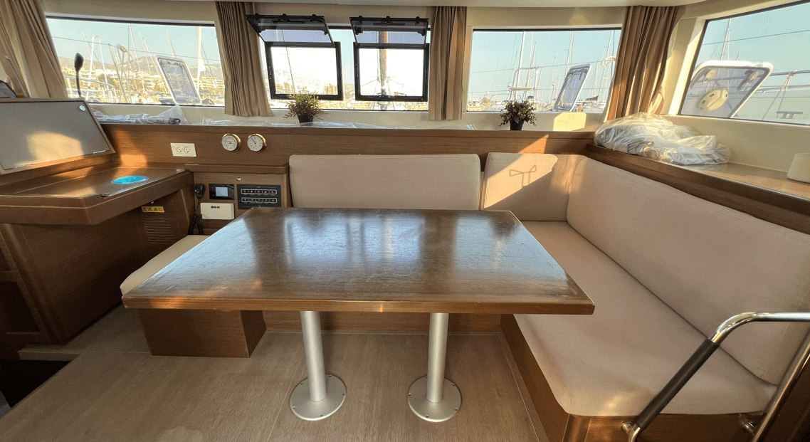 Lagoon 40 - 4 + 2 cab, picture 14