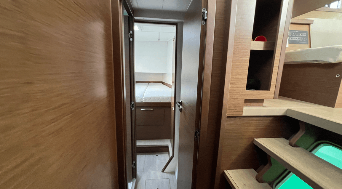 Lagoon 40 - 4 + 2 cab, picture 12