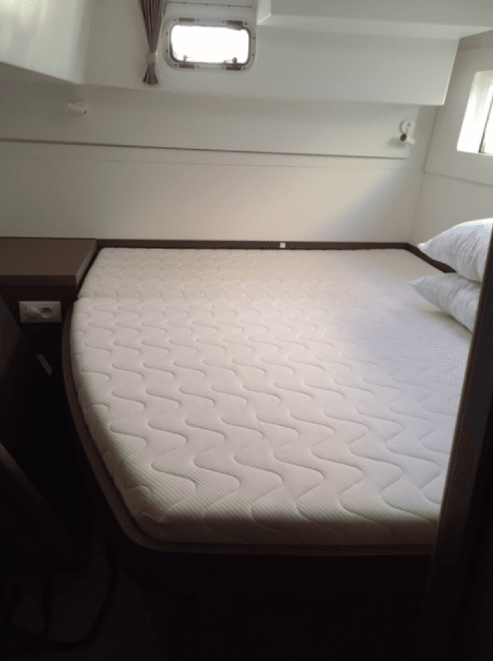 Lagoon 40 - 4 + 2 cab, picture 16