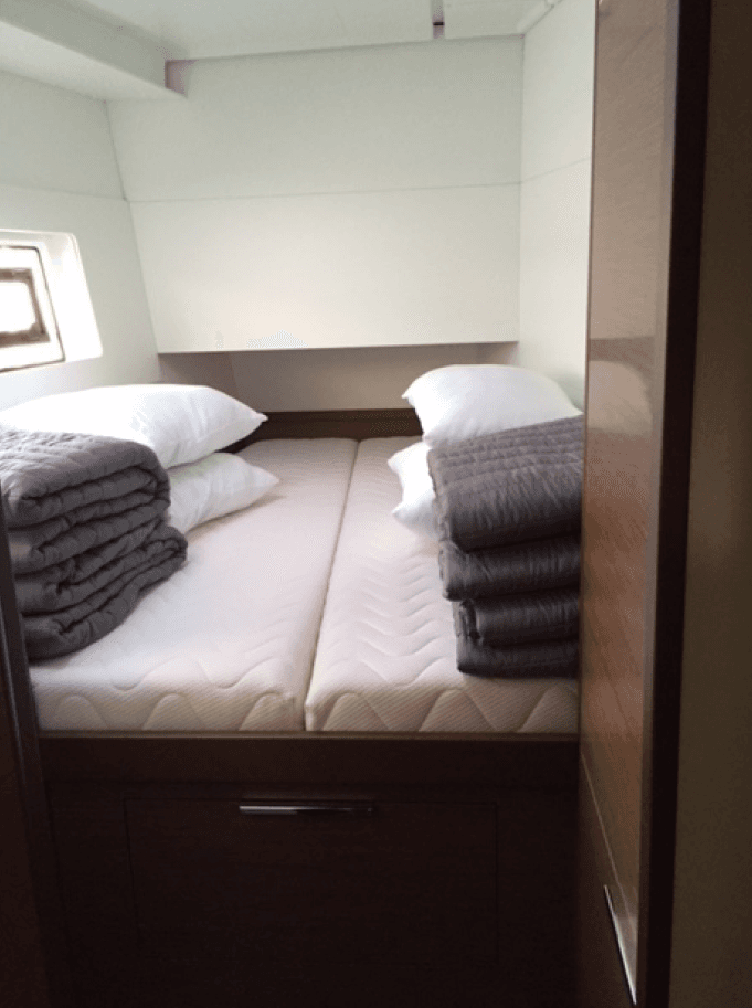 Lagoon 40 - 4 + 2 cab, picture 17