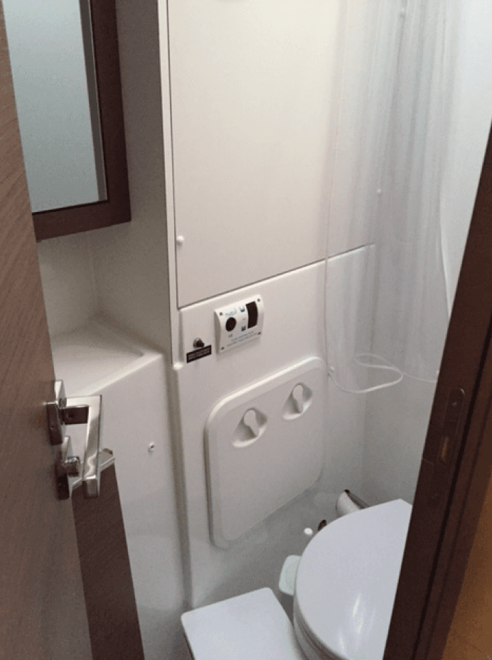 Lagoon 40 - 4 + 2 cab, picture 20