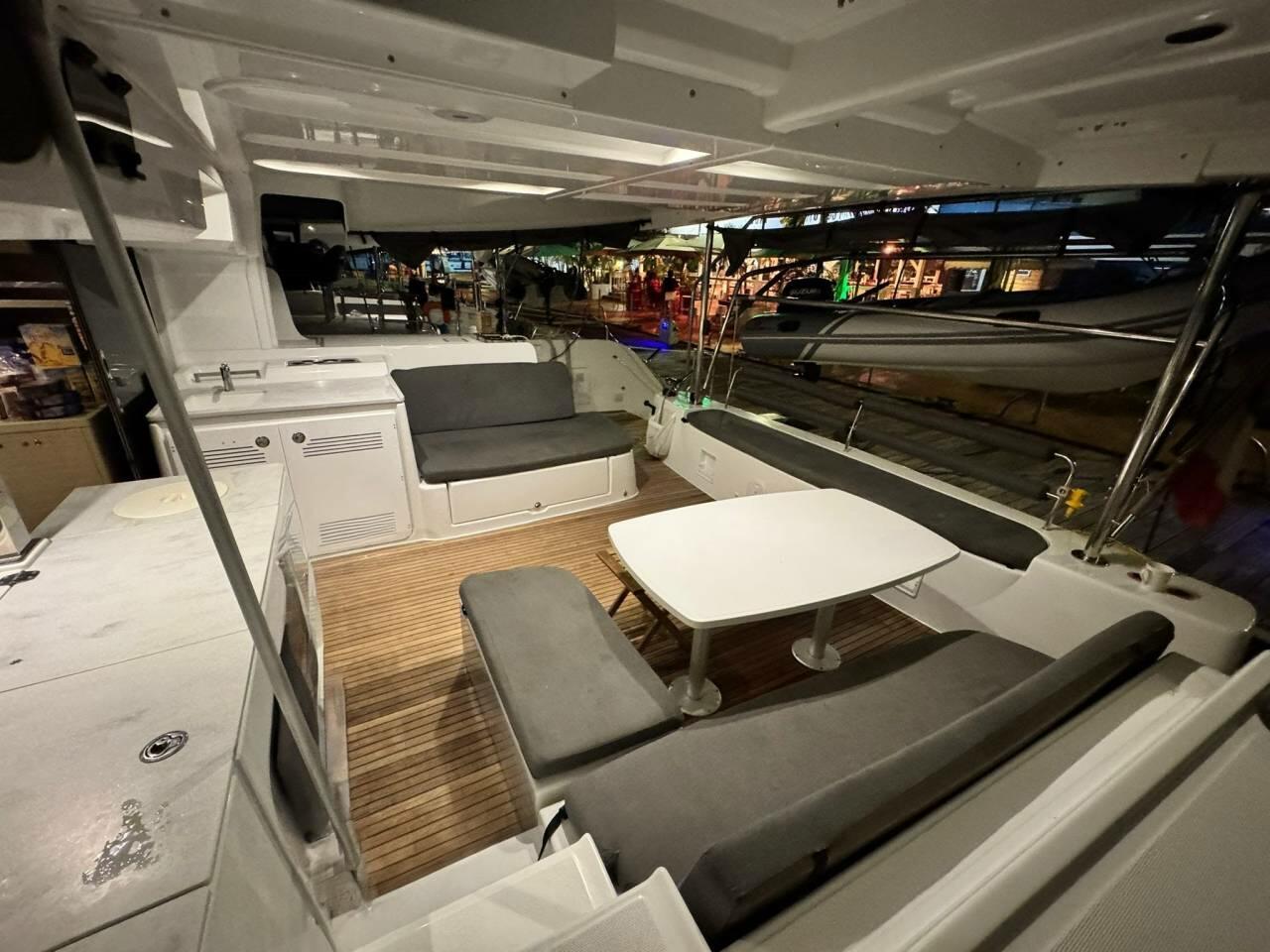 Lagoon 42 - 4 + 2 cab., picture 4