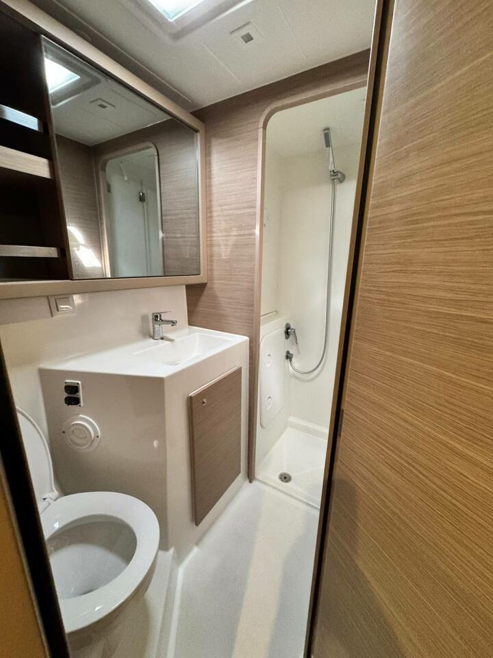 Lagoon 42 - 4 + 2 cab., picture 8