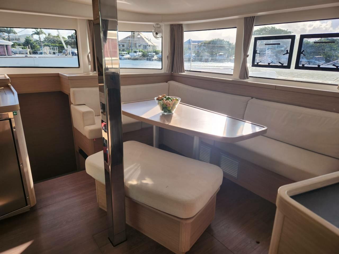 Lagoon 42 - 4 + 2 cab., picture 5