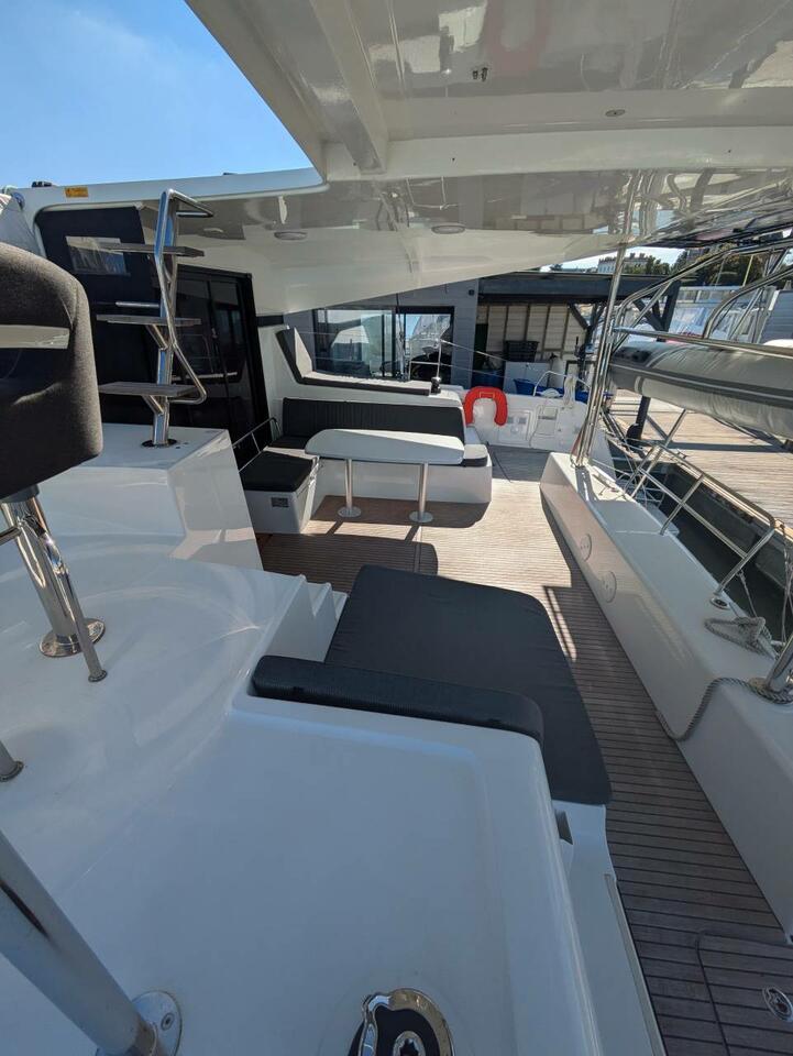 Lagoon 42 - 4 + 2 cab., picture 3