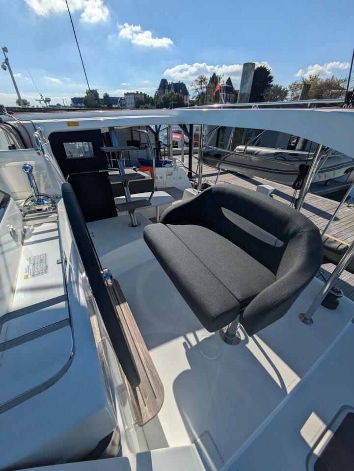 Lagoon 42 - 4 + 2 cab., picture 6