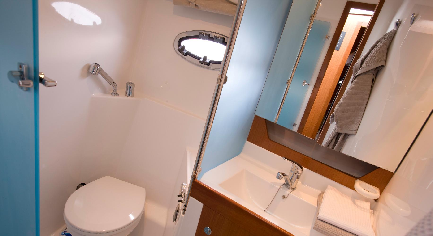 Antares 36, picture 14