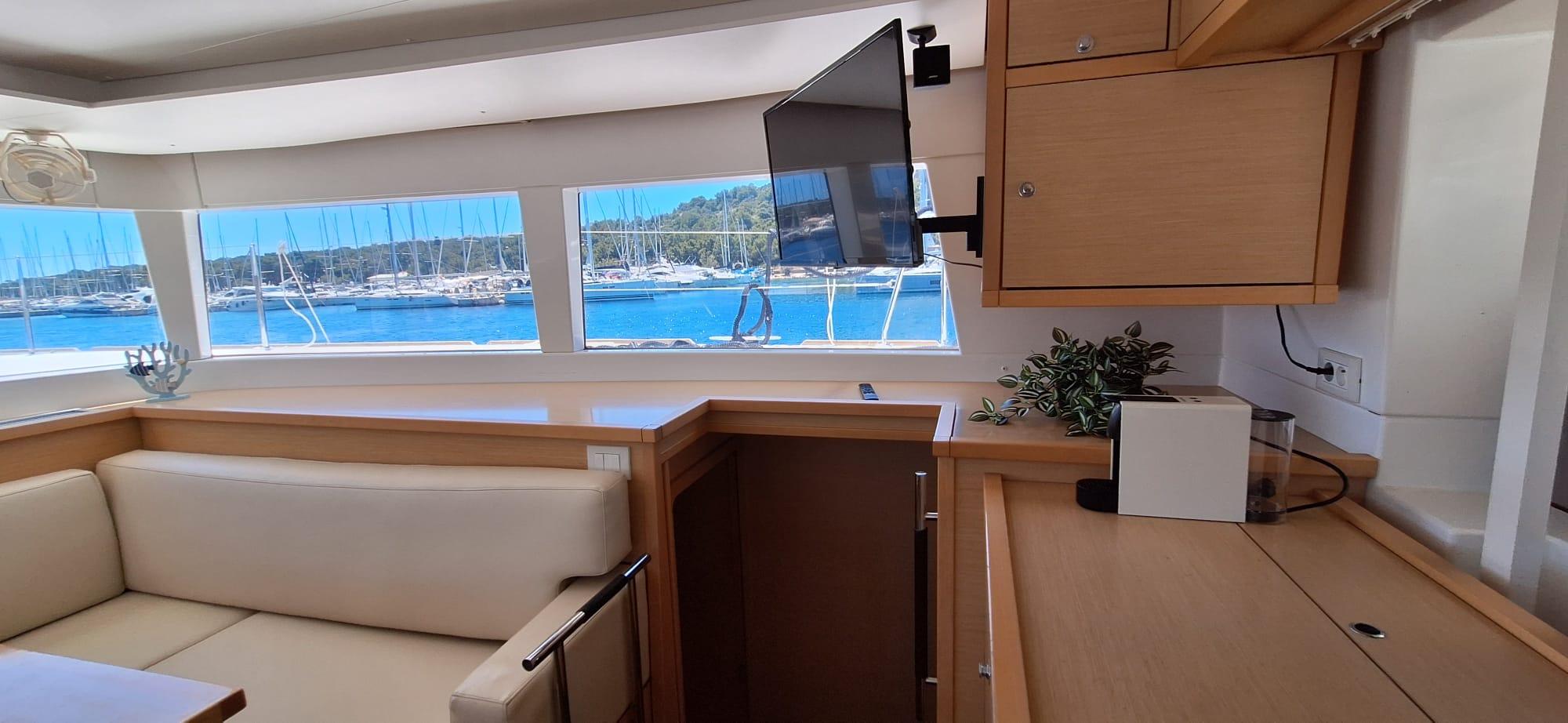 Lagoon 450 - 4 + 2 cab., picture 10