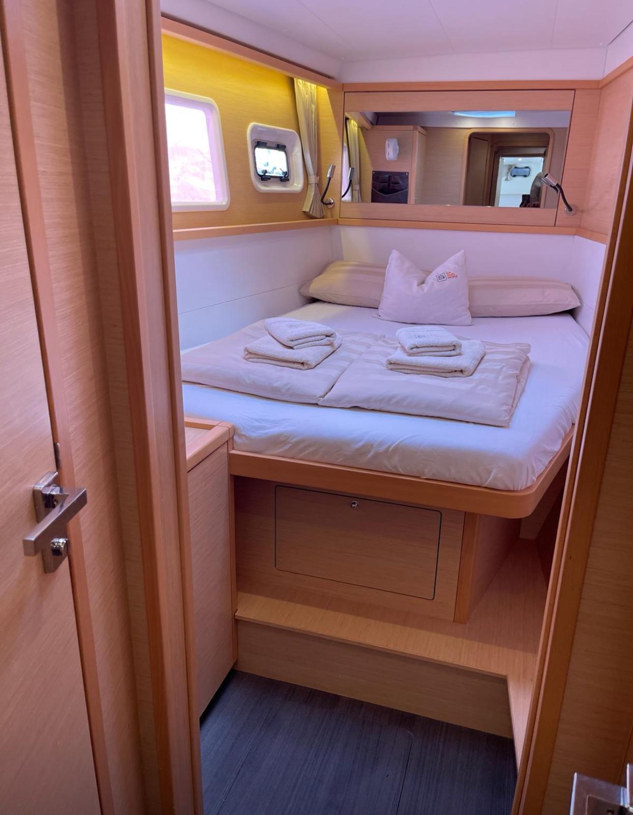 Lagoon 450 - 4 + 2 cab., picture 8