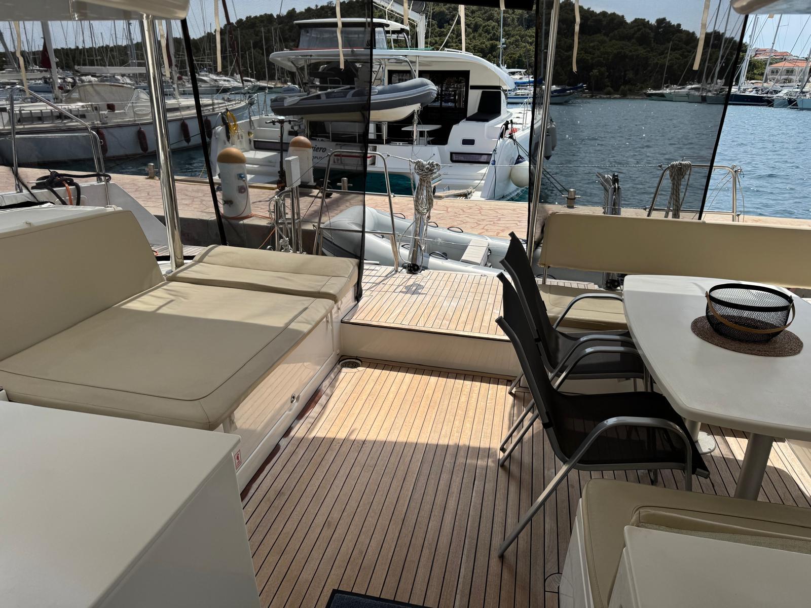 Lagoon 450 - 4 + 2 cab., picture 15