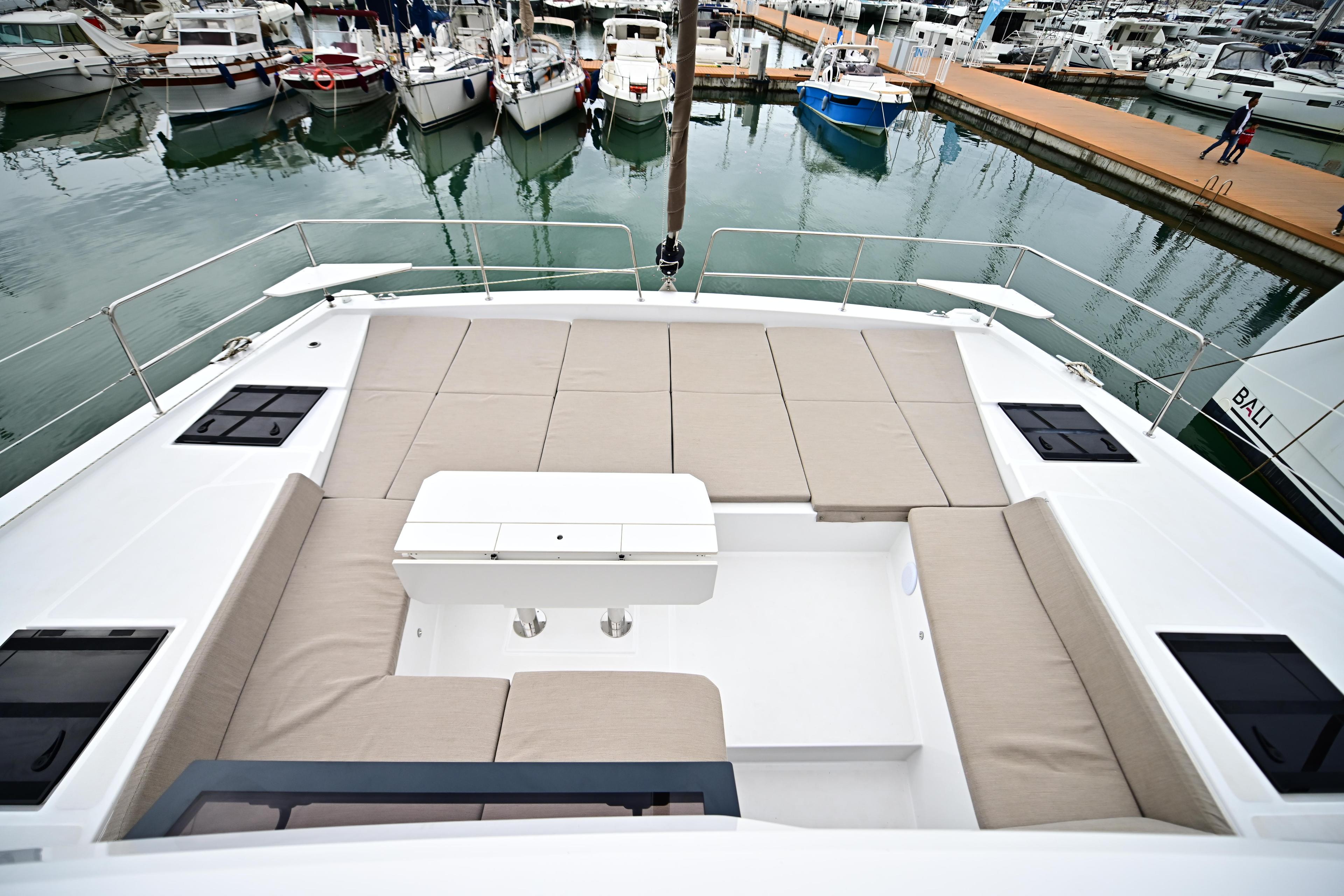 Bali 4.6 - 5 + 1 cab., picture 2