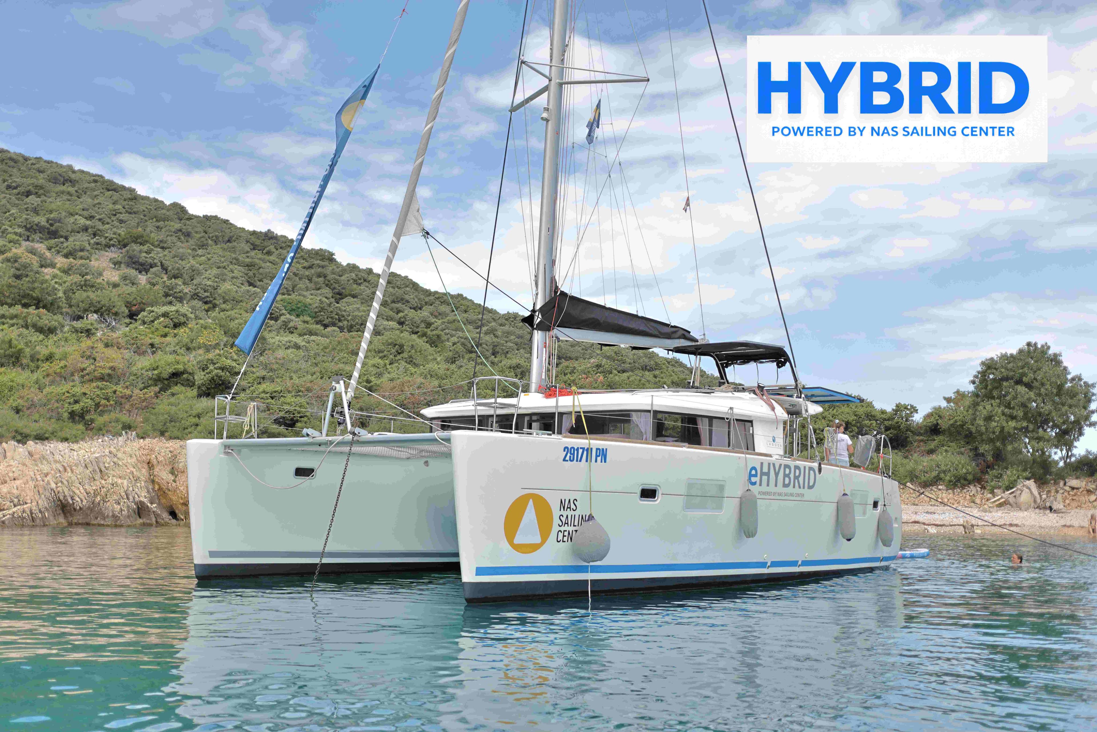 Lagoon 400 S2 - 4 + 2 cab., picture 4