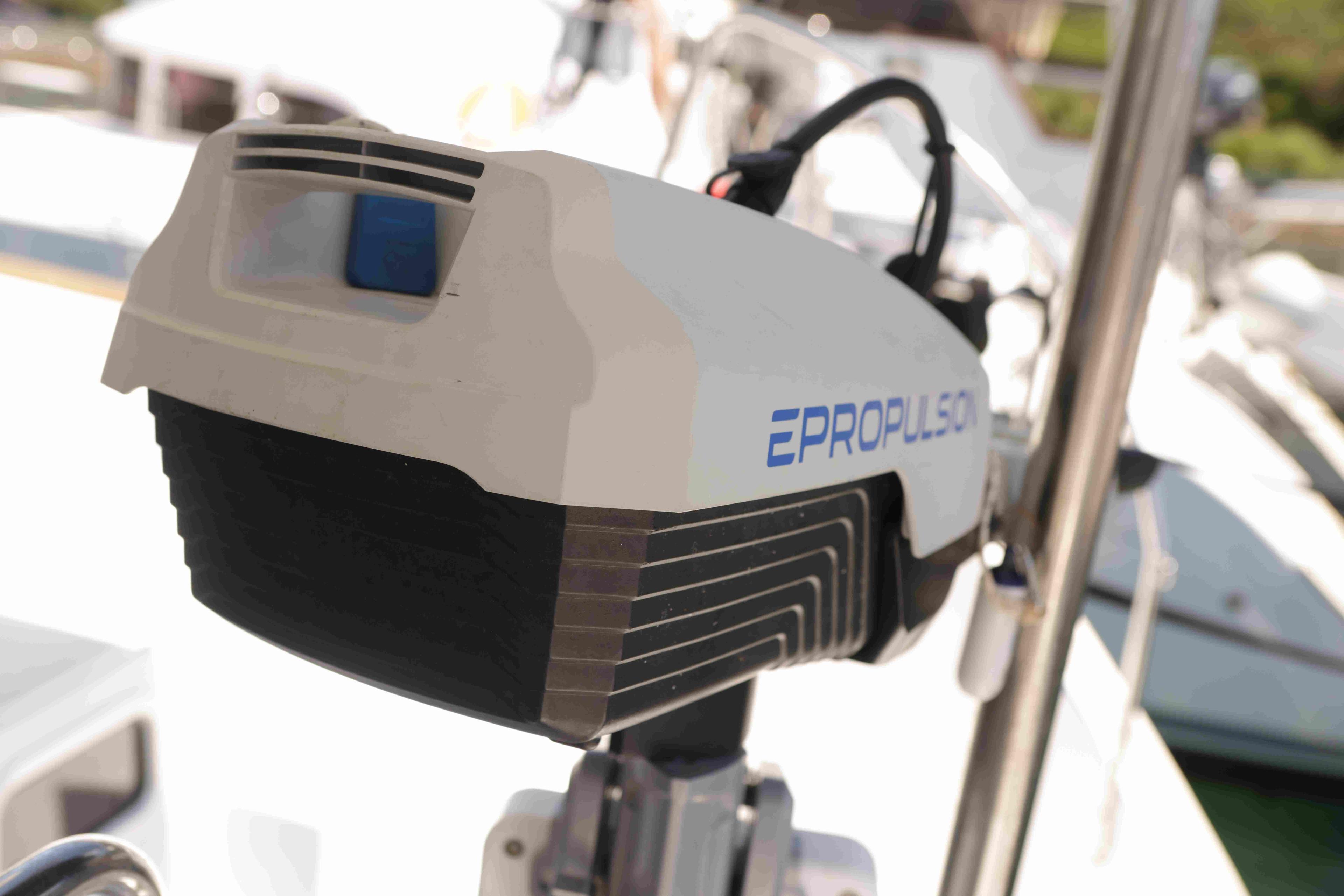 Lagoon 400 S2 - 4 + 2 cab., picture 13