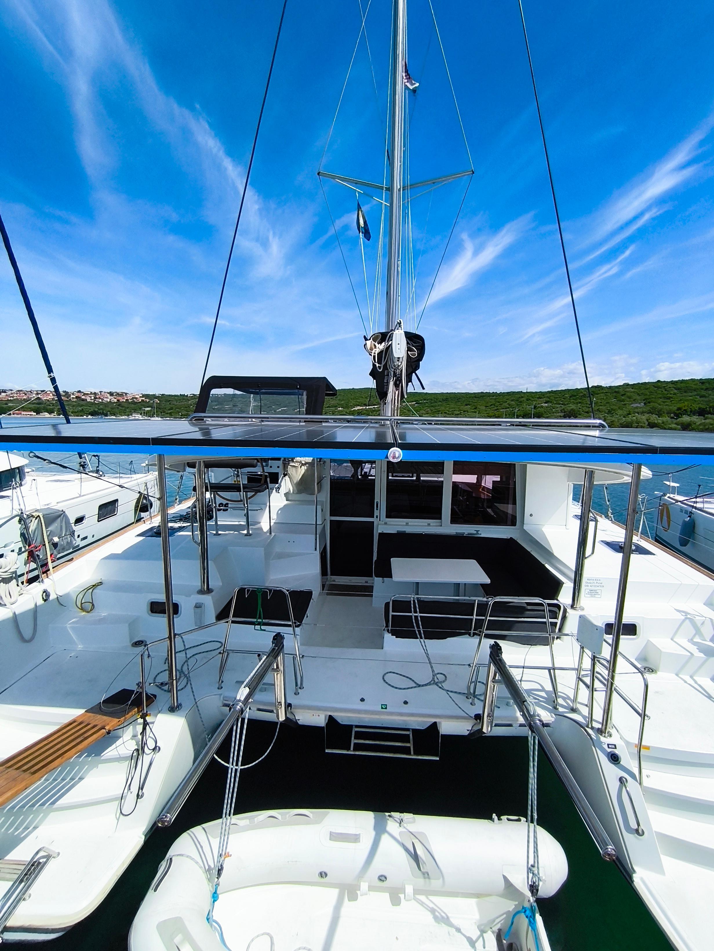 Lagoon 400 S2 - 4 + 2 cab., picture 7