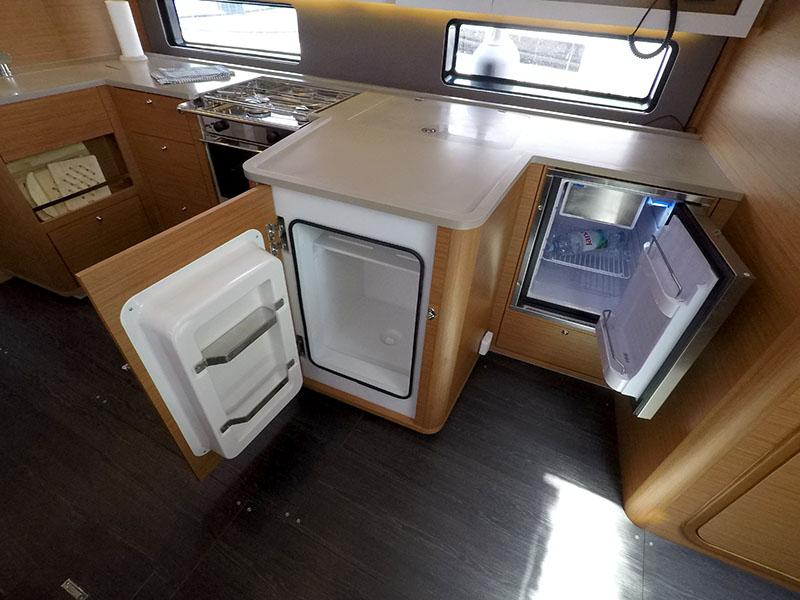 Dufour 44 - 3 cab., picture 11