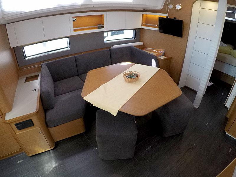 Dufour 44 - 3 cab., picture 9