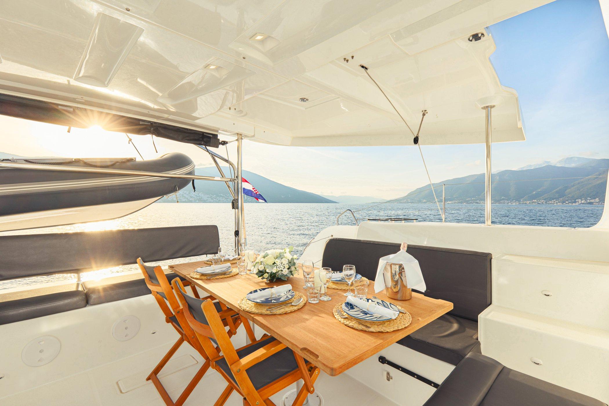 Lagoon 46 - 4 + 2 cab., picture 12