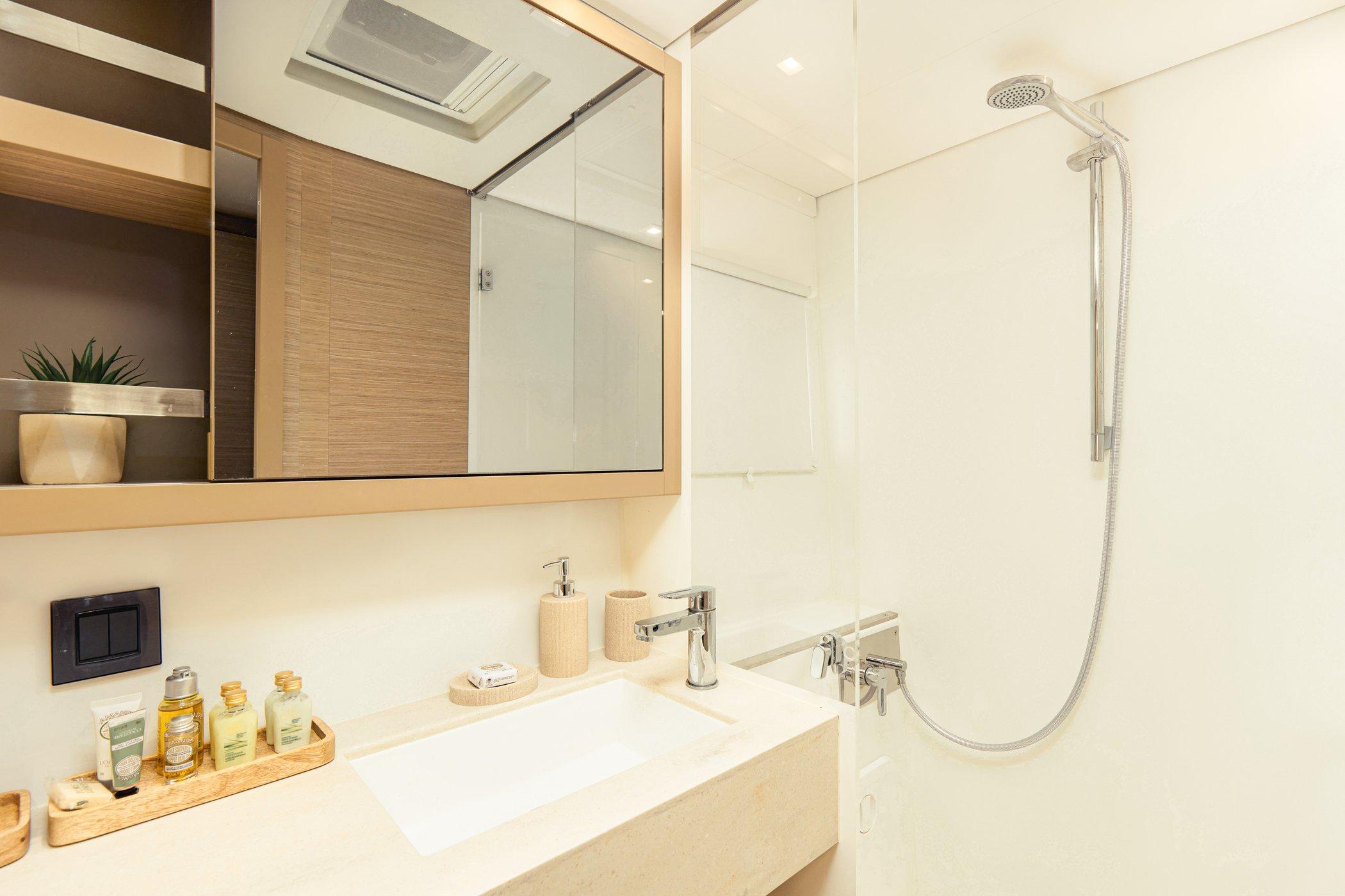 Lagoon 46 - 4 + 2 cab., picture 19