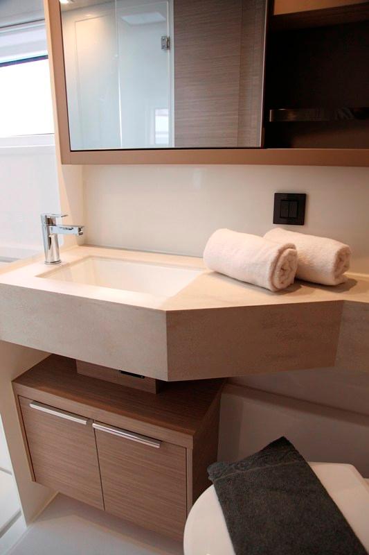 Lagoon 46 - 4 + 2 cab., picture 10