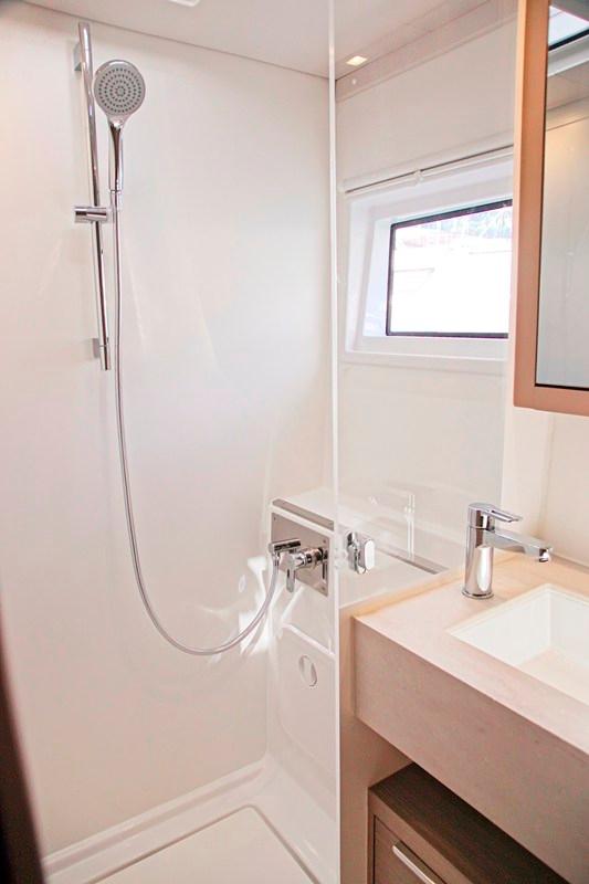 Lagoon 46 - 4 + 2 cab., picture 11