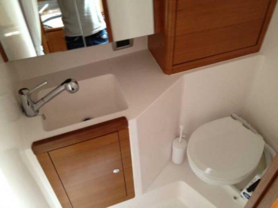 Salona 41 - Wild Bee, picture 10