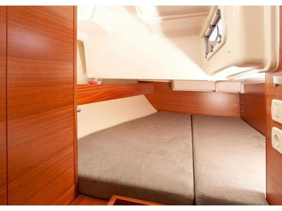 Salona 41 - Wild Bee, picture 9