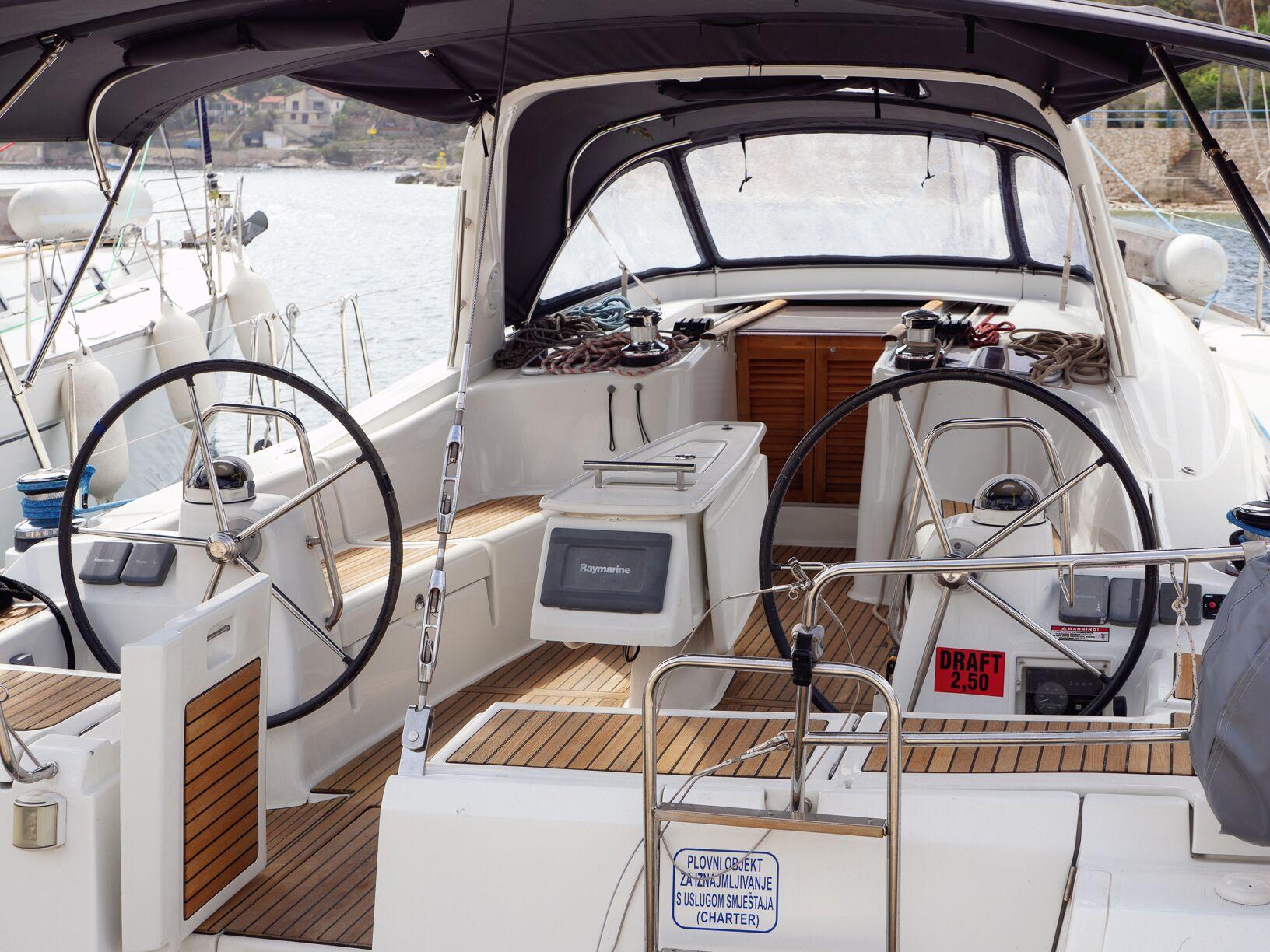 Oceanis 50 Family - 6 cab., picture 7