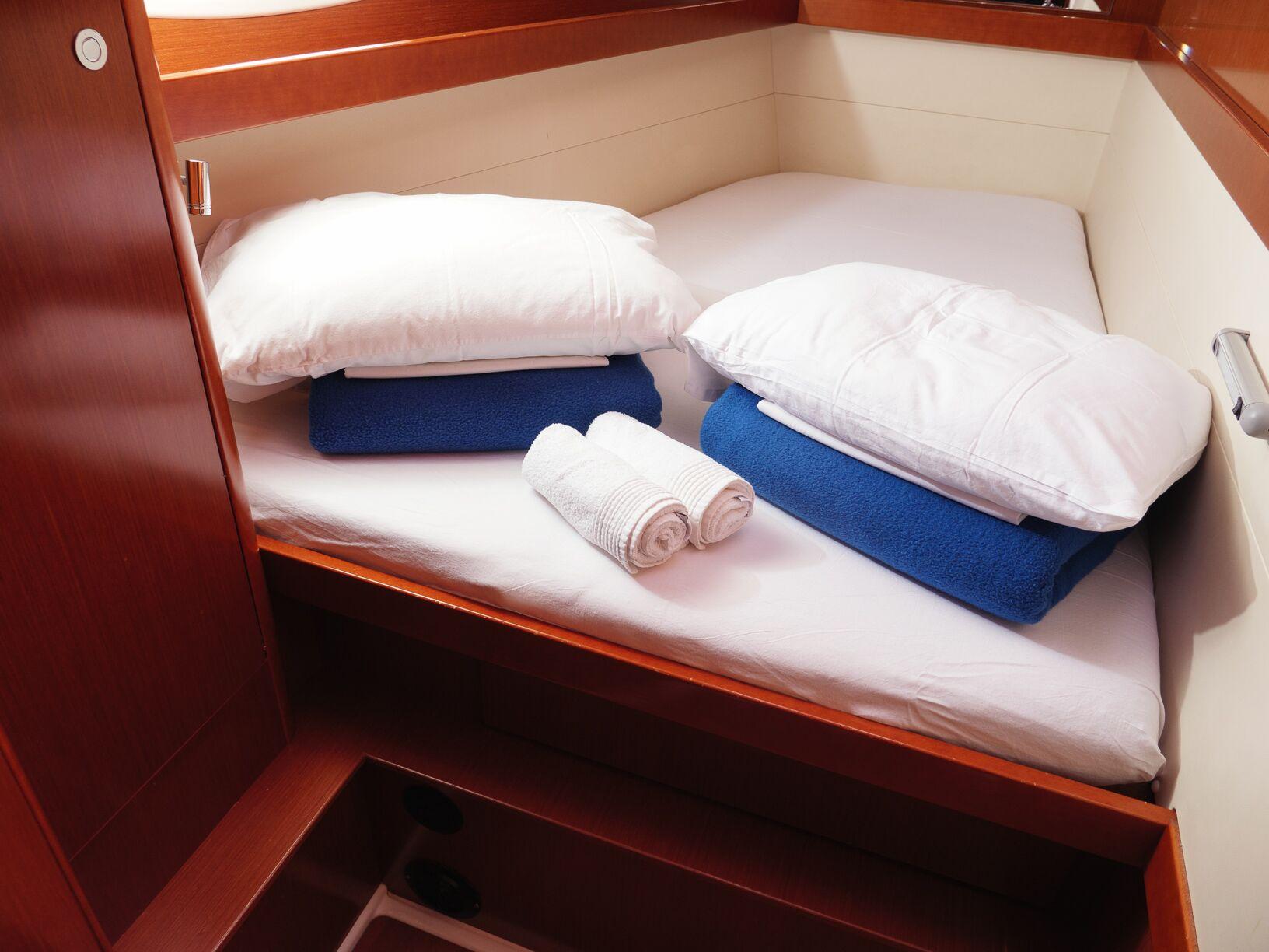 Oceanis 50 Family - 6 cab., picture 14