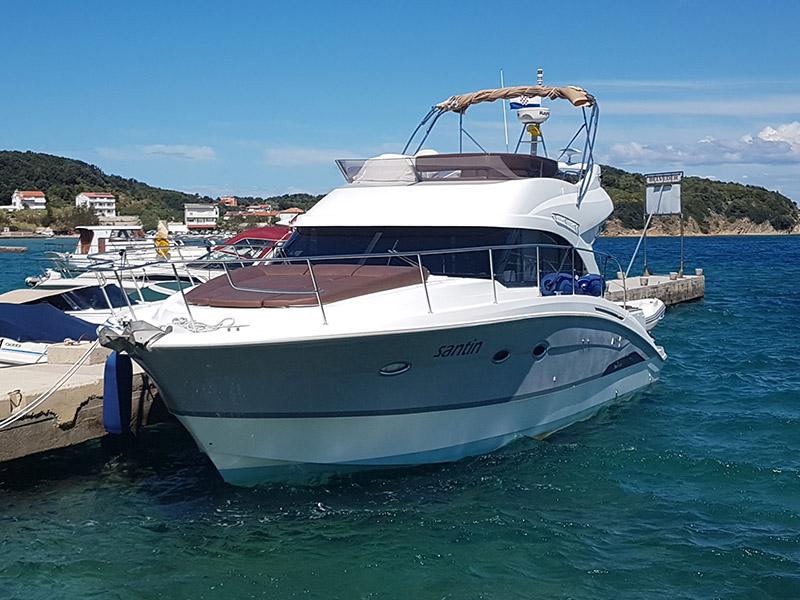 Beneteau Antares 42 Fly, picture 1