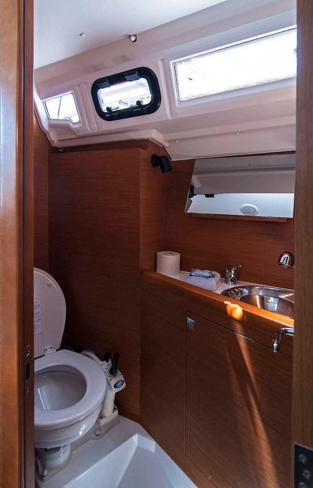 Sun Odyssey 349 - 3 cab., picture 9