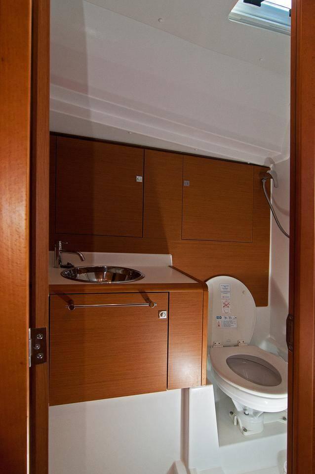 Sun Odyssey 449, picture 12