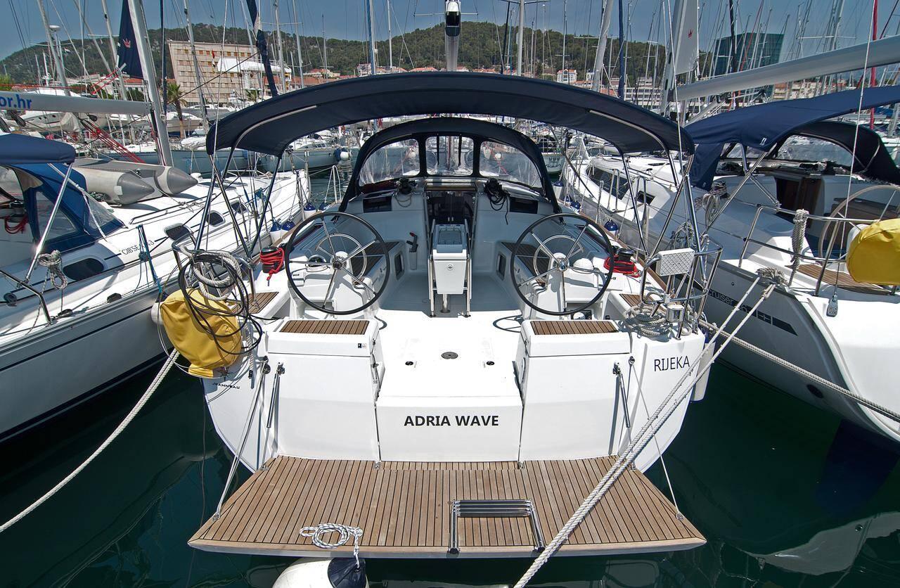 Sun Odyssey 449, picture 1