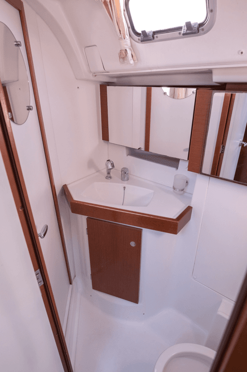 Oceanis 50, picture 14