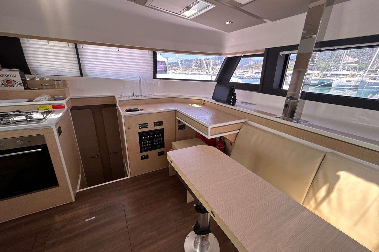 Cervetti 44 - 4 + 1 cab., picture 18