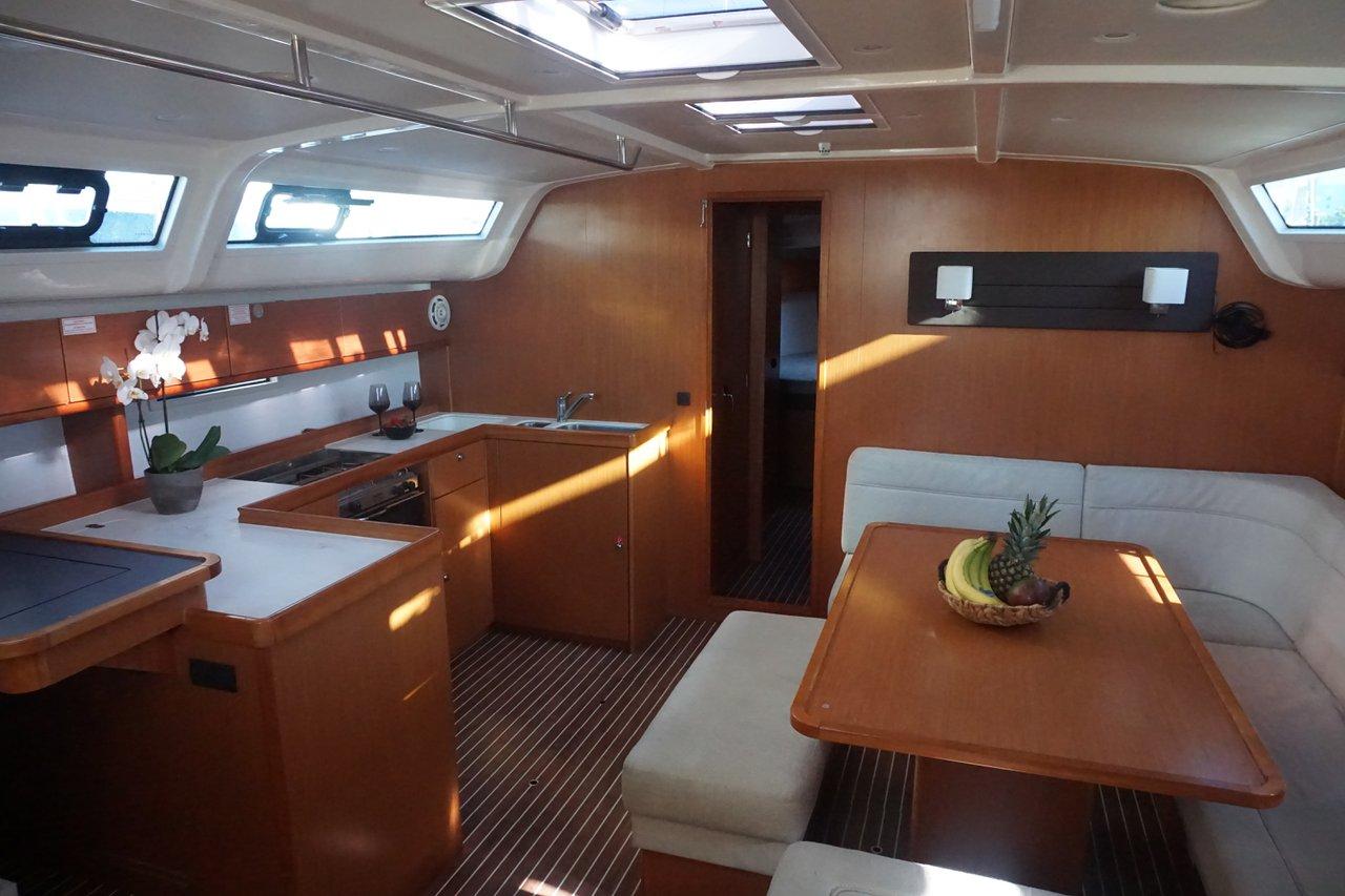 Bavaria Cruiser 51, picture 8