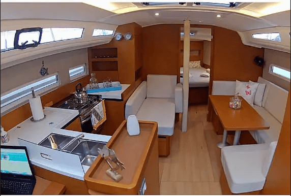 Sun Odyssey 410 - 3 cab., picture 3