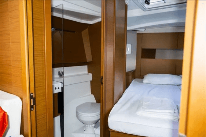 Sun Odyssey 410 - 3 cab., picture 7