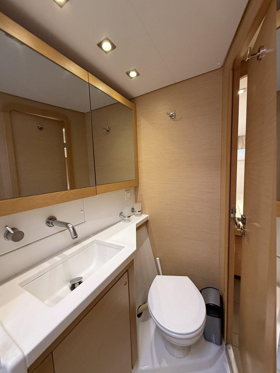 Lagoon 450 F - 4 + 2 cab., picture 21