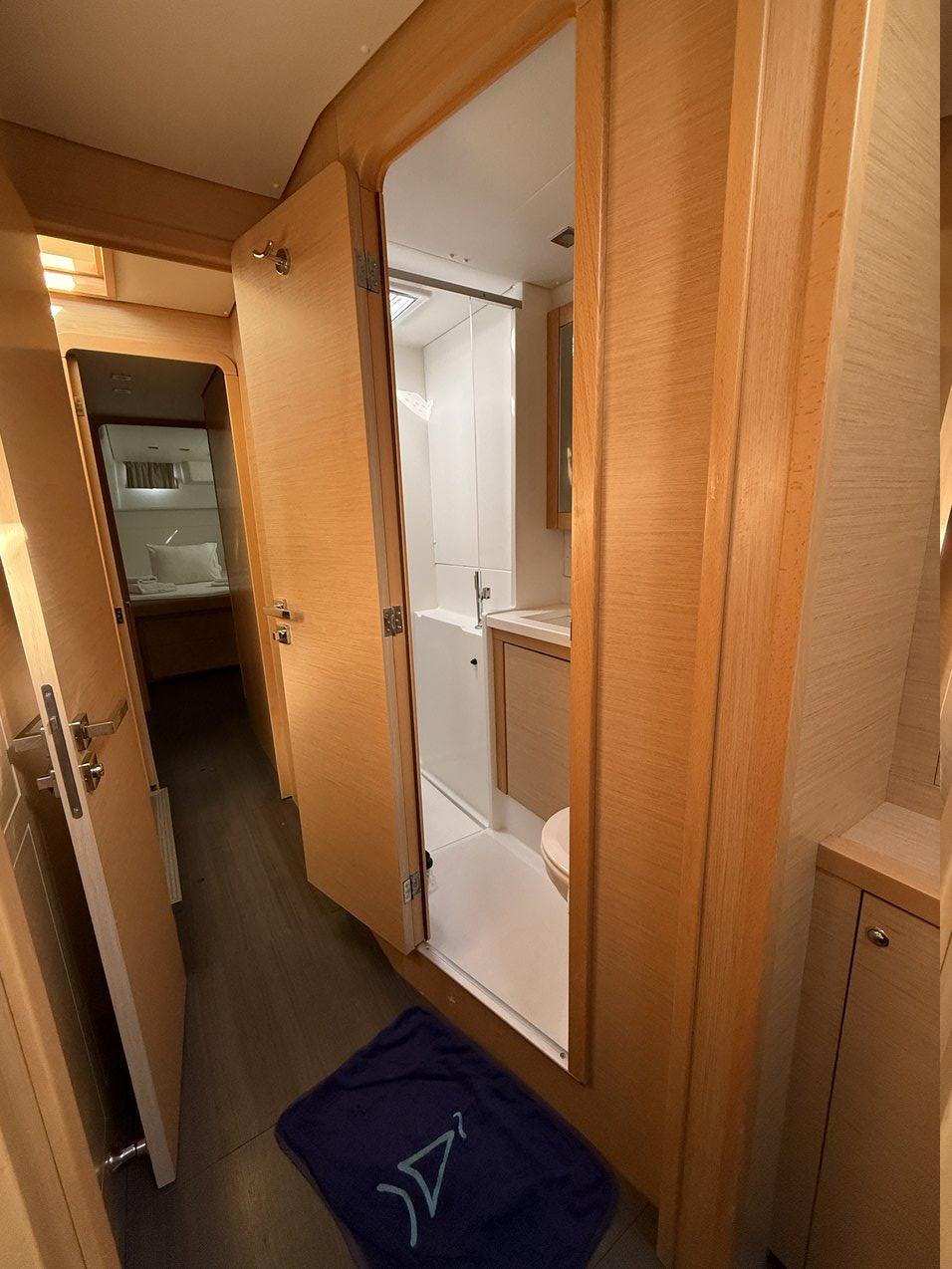 Lagoon 450 F - 4 + 2 cab., picture 16