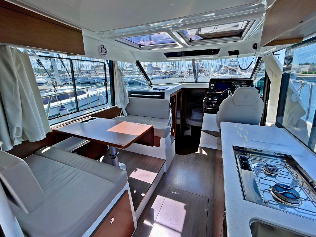 Merry Fisher 1095, picture 15