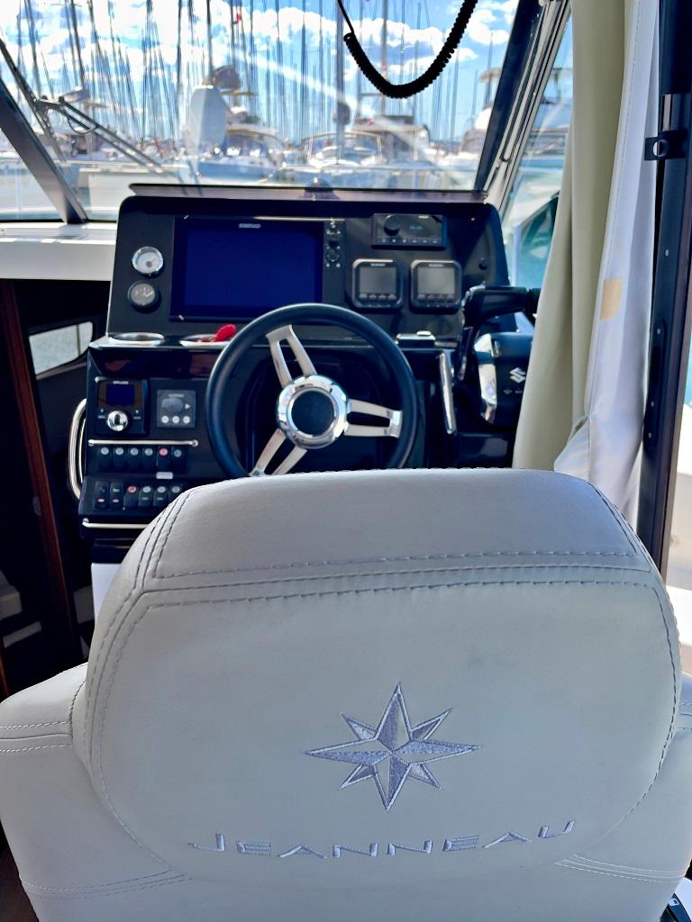 Merry Fisher 1095, picture 13