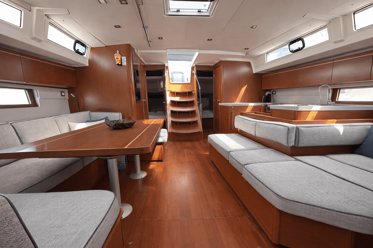 Oceanis 51.1 - 5 + 1 cab., picture 12