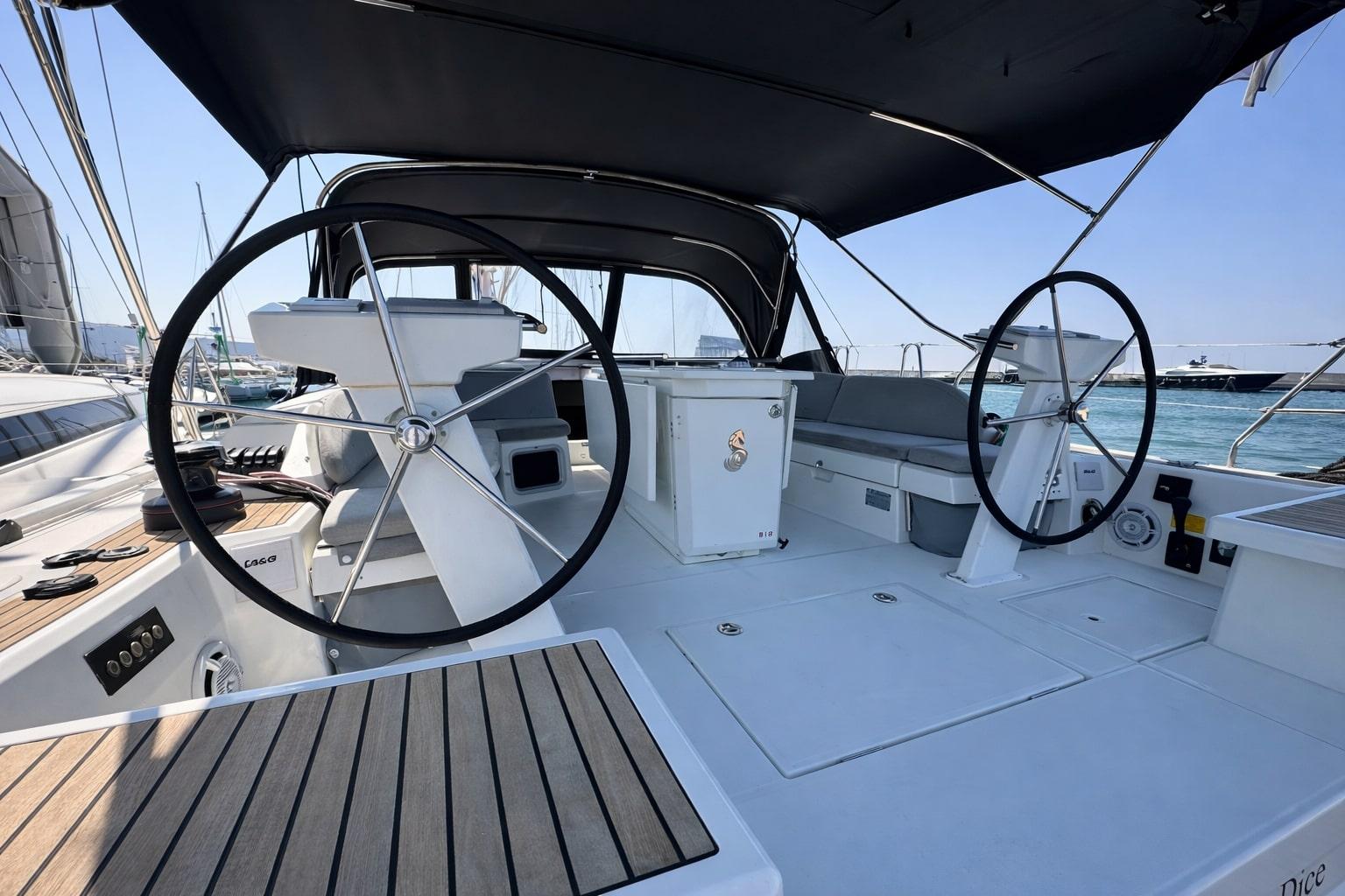 Oceanis 51.1 - 5 + 1 cab., picture 3