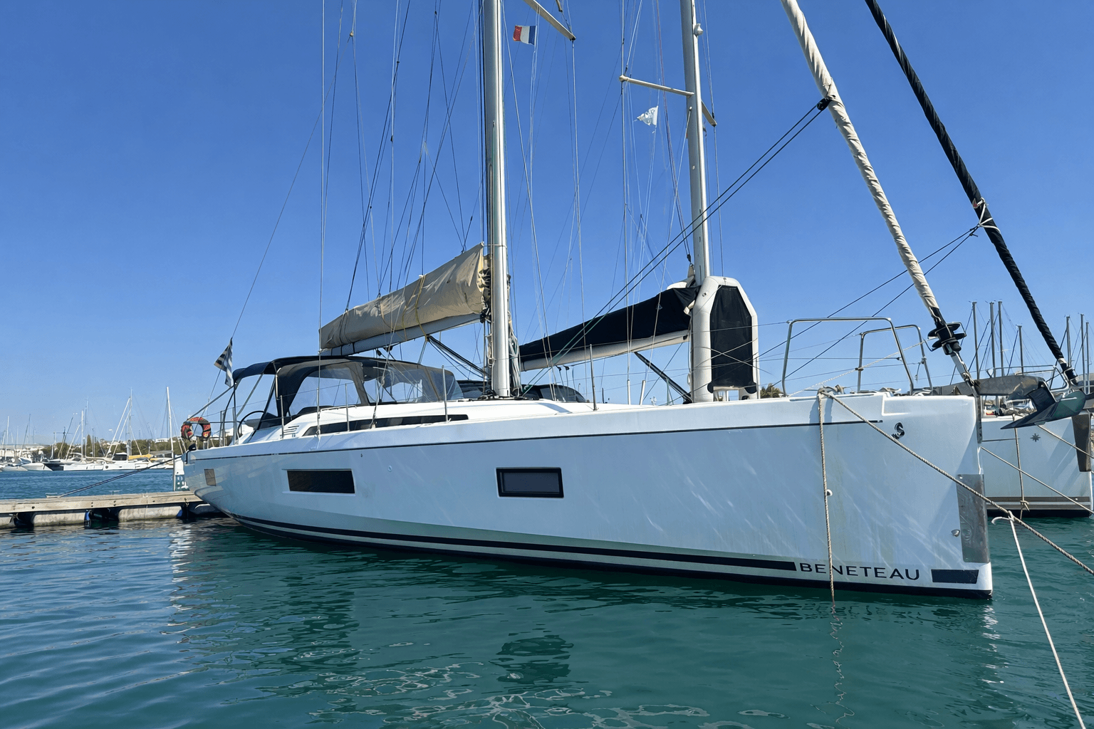 Oceanis 51.1 - 5 + 1 cab., picture 7