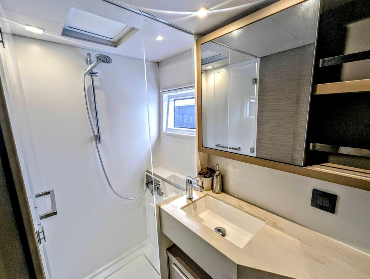 Lagoon 46 - 4 + 2 cab., picture 12