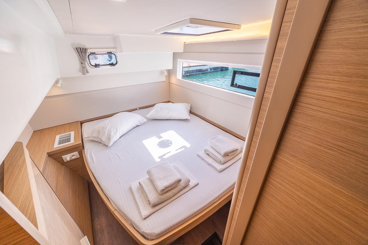 Lagoon 40 - 4 + 2 cab, picture 18