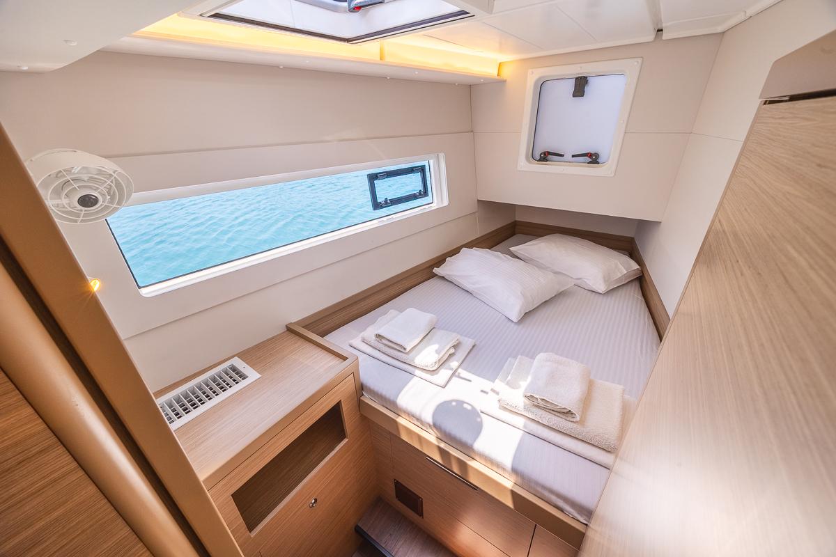 Lagoon 40 - 4 + 2 cab, picture 19