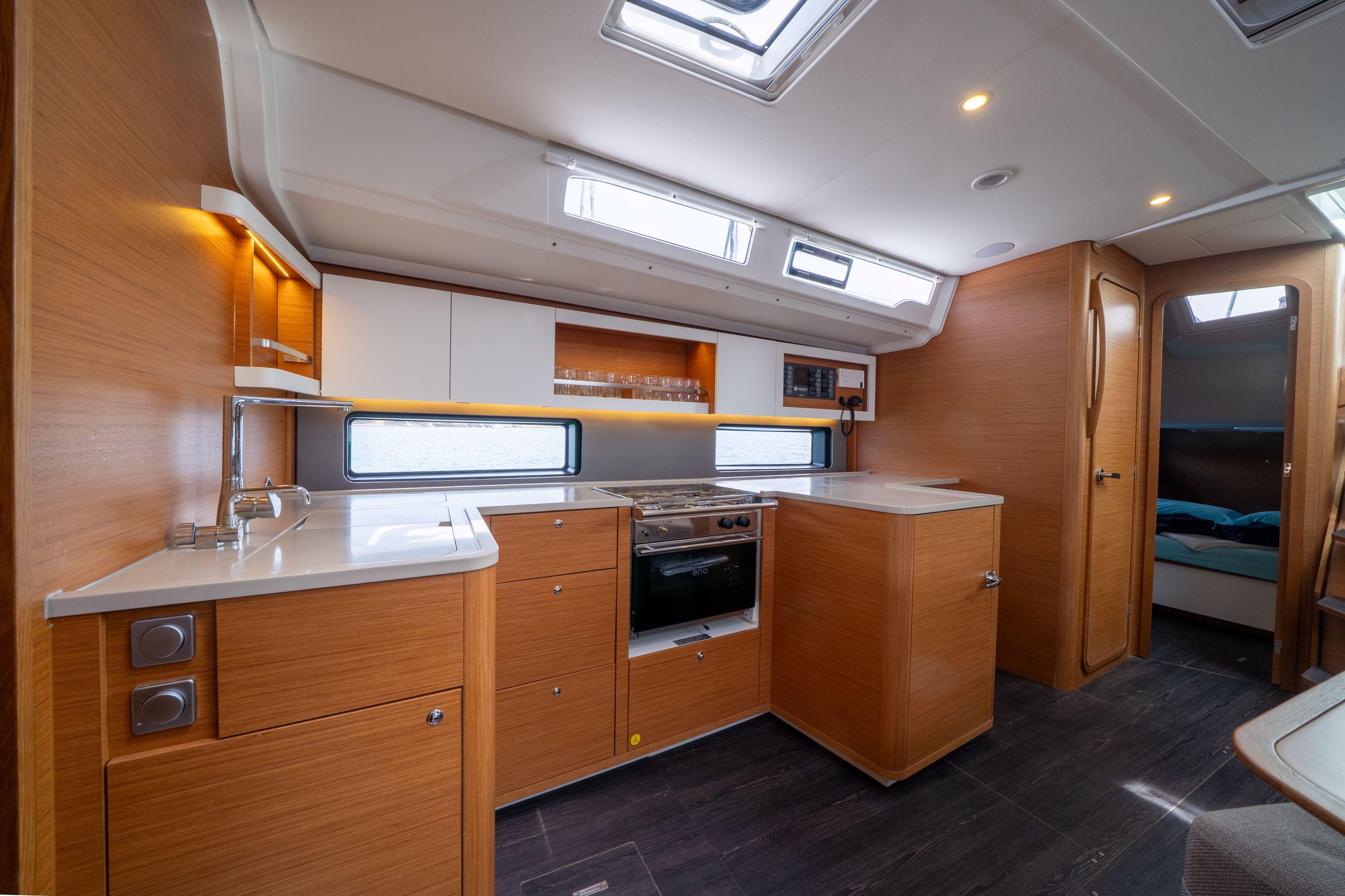 Dufour 44 - 4 cab, picture 8