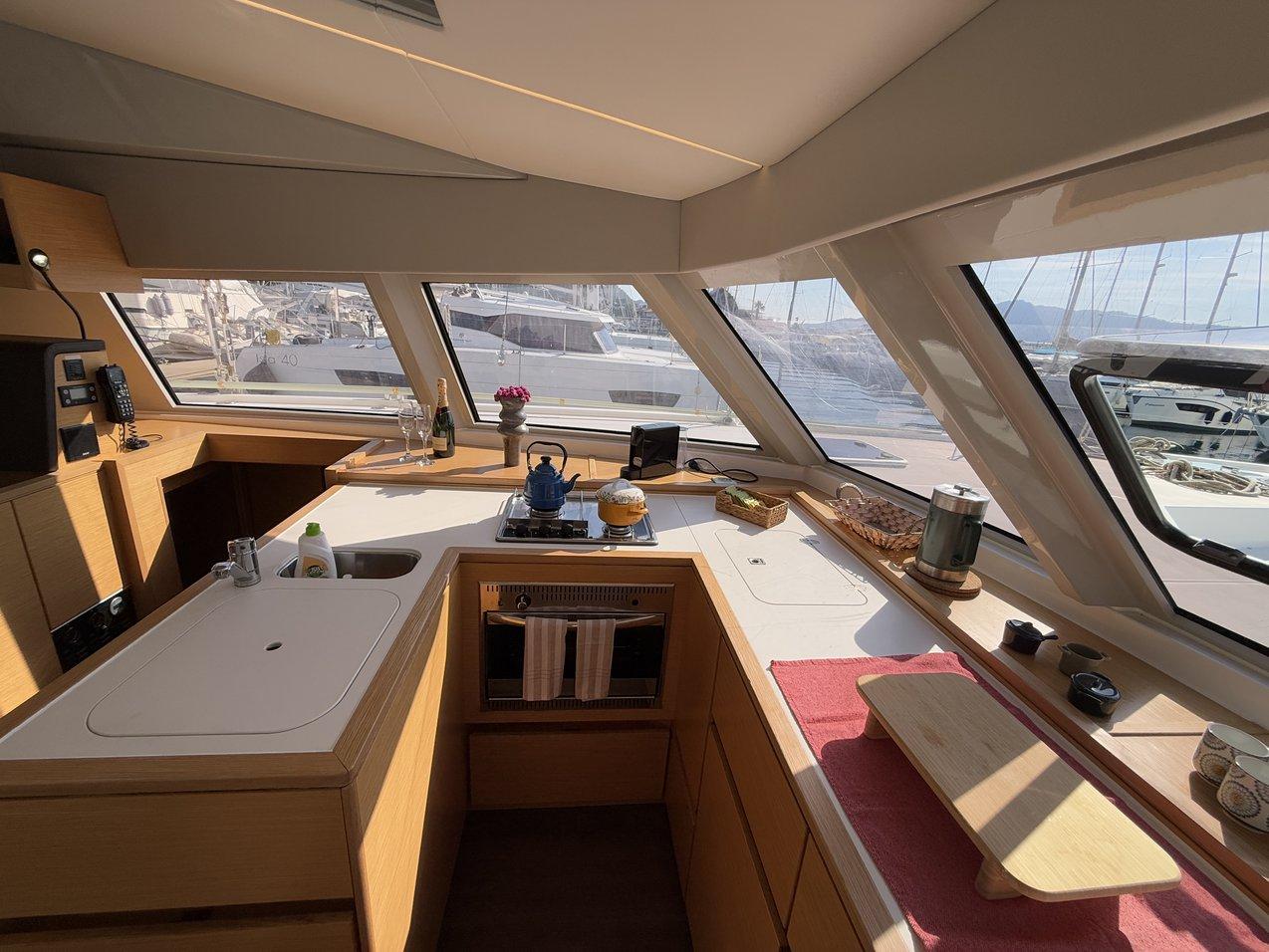 Nautitech 46 Fly, picture 9